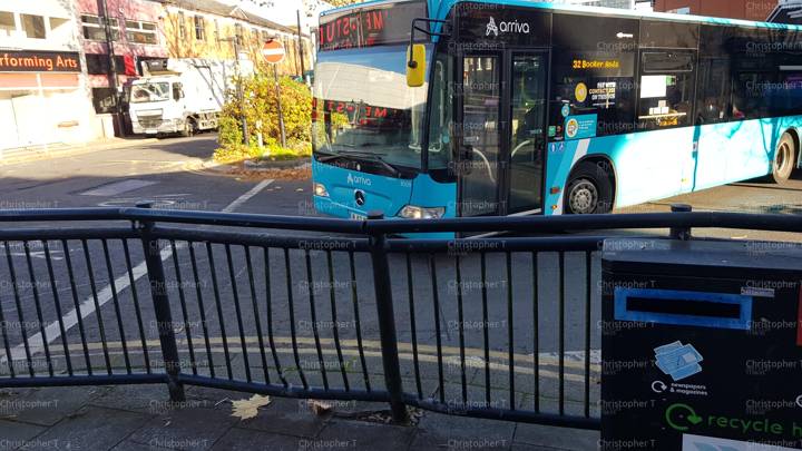 Image of Arriva Beds and Bucks vehicle 3009. Taken by Christopher T at 11.06.55 on 2021.11.25
